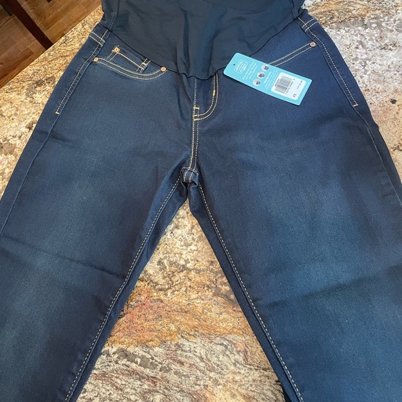 NWT maternity XS skinny jeans - Picture 5 of 6